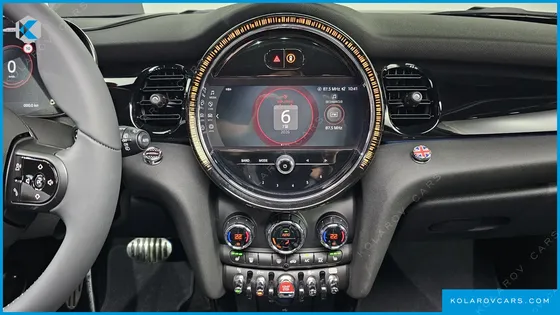 MINI COOPER JCW PAT MOSS EDITION