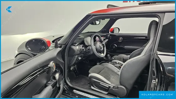 MINI COOPER JCW PAT MOSS EDITION