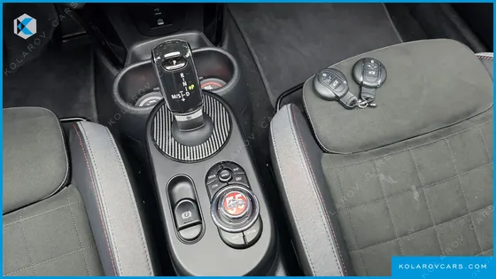 MINI COOPER JCW PAT MOSS EDITION
