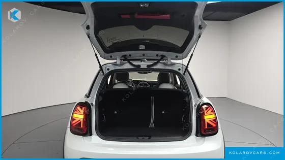 MINI COOPER CLASSIC LAUNCH PACK
