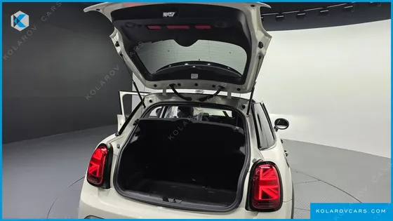 MINI COOPER 5DOOR CLASSIC LAUNCH PACK