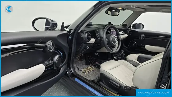 MINI COOPER CLASSIC