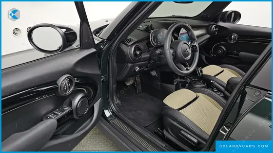 MINI COOPER 5DOOR RESOLUTE EDITION