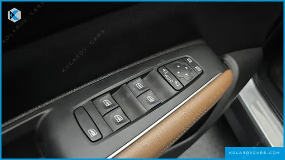 RENAULT KOREA QM6 (KOLEOS) 2.0 GDE RE SIGNATURE 2WD