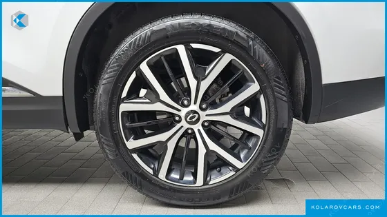 RENAULT KOREA QM6 (KOLEOS) 2.0 LPE RE SIGNATURE 2WD