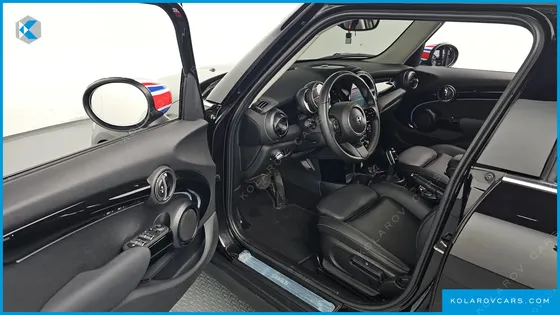 MINI COOPER 5DOOR CLASSIC