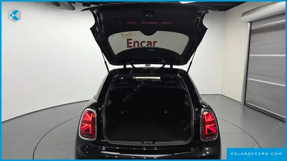 MINI COOPER 5DOOR CLASSIC