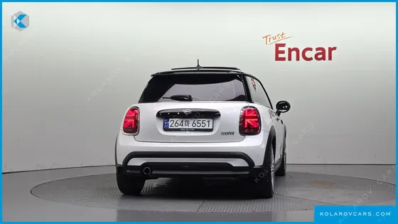 MINI COOPER CLASSIC PLUS LAUNCH PACK