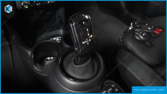 MINI COOPER CLASSIC PLUS LAUNCH PACK