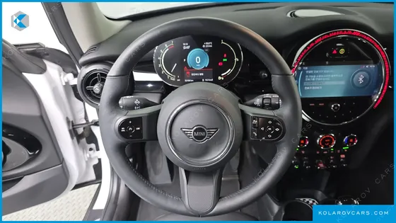 MINI COOPER CLASSIC PLUS LAUNCH PACK