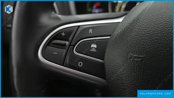 RENAULT KOREA QM6 (KOLEOS) 2.0 GDE PREMIERE 2WD