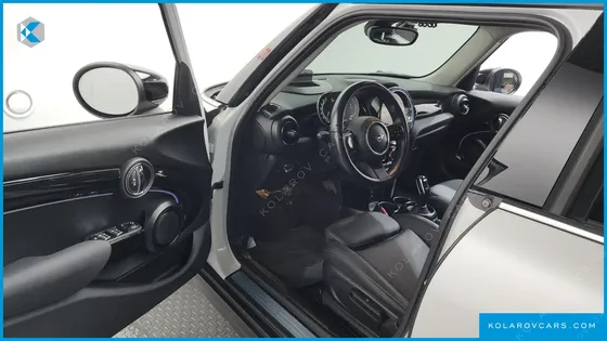 MINI COOPER 5DOOR CLASSIC