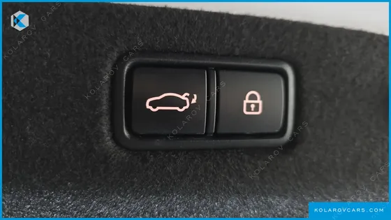 GENESIS G70 2.0T AWD