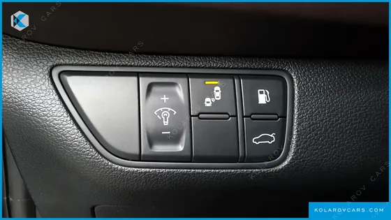 GENESIS G70 2.0T AWD