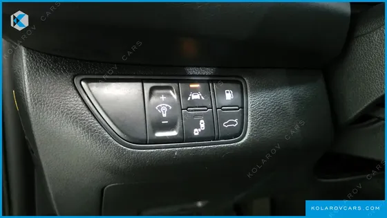 GENESIS G70 2.0T AWD