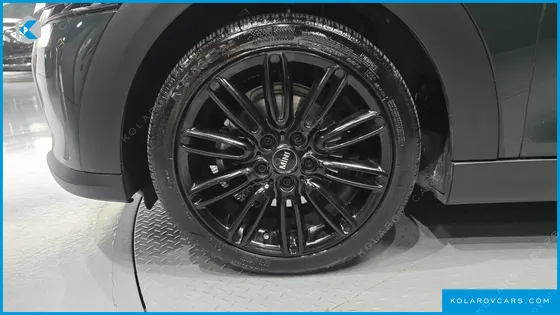 MINI COOPER 5DOOR RESOLUTE EDITION