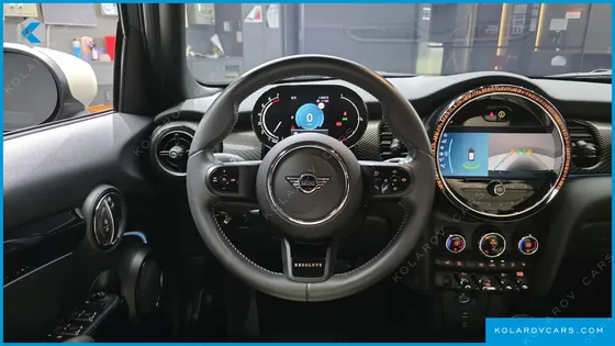 MINI COOPER 5DOOR RESOLUTE EDITION