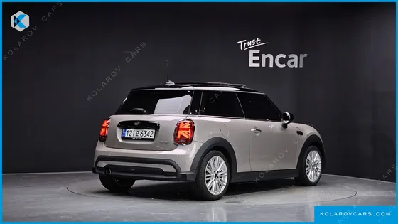 MINI COOPER CLASSIC PLUS LAUNCH PACK