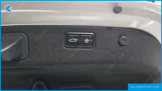 GENESIS G70 2.0T AWD