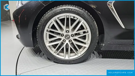 GENESIS G70 2.0T AWD