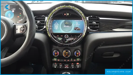 MINI COOPER CLASSIC PLUS LAUNCH PACK