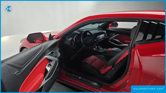 CHEVROLET (GM DAEWOO) CAMARO SS 6.2 V8 VOLCANO RED
