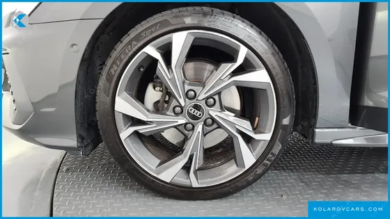 AUDI A3 40 TFSI PREMIUM