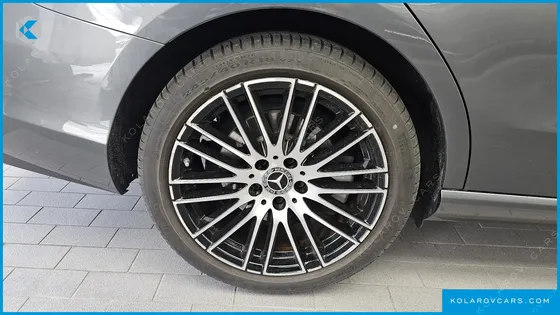 MERCEDES C-CLASS C200 4MATIC AVANTGARDE