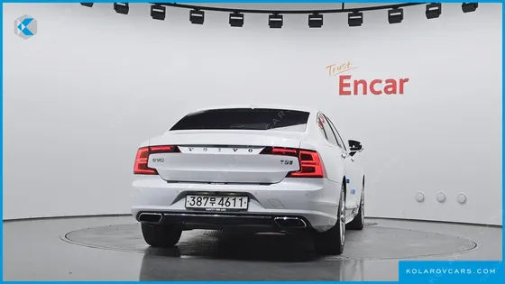 VOLVO S90 T5 INSCRIPTION