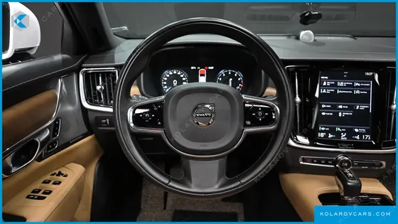 VOLVO S90 T5 INSCRIPTION