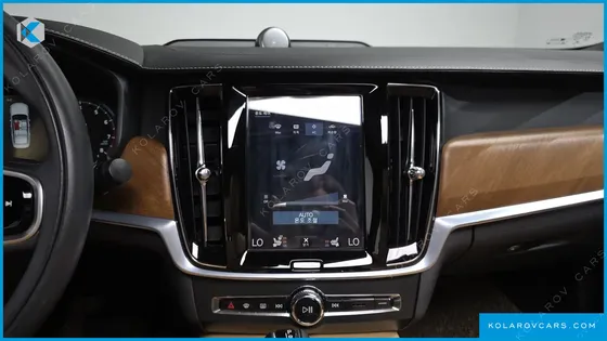 VOLVO S90 T5 INSCRIPTION