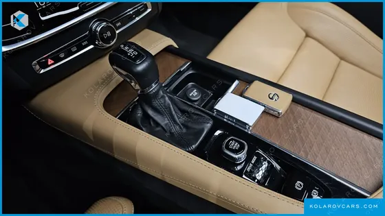 VOLVO S90 T5 INSCRIPTION