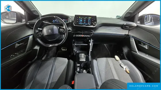 PEUGEOT 208 GT