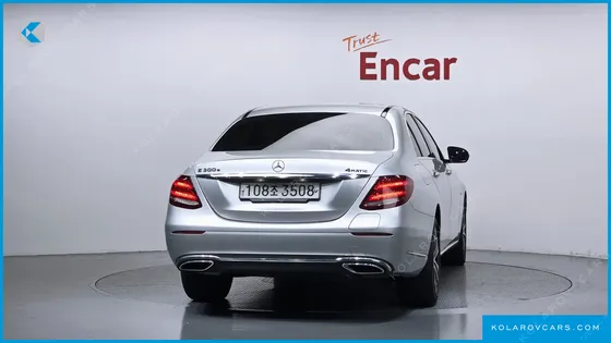 MERCEDES E-CLASS E300E 4MATIC EXCLUSIVE