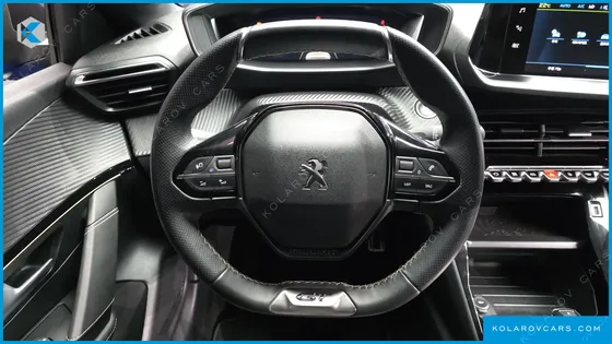 PEUGEOT 208 GT