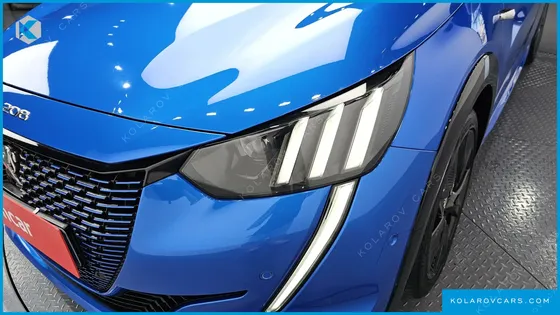 PEUGEOT 208 GT LINE