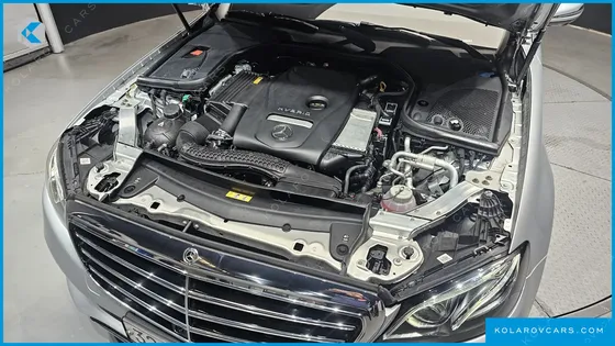 MERCEDES E-CLASS E300E EXCLUSIVE