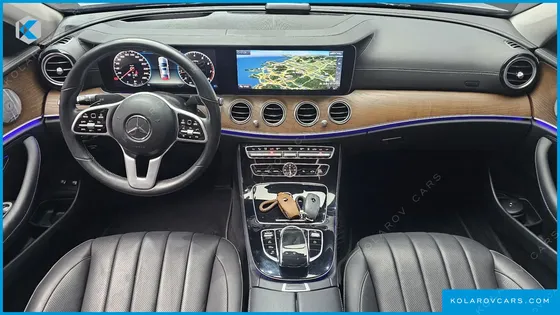 MERCEDES E-CLASS E300E EXCLUSIVE