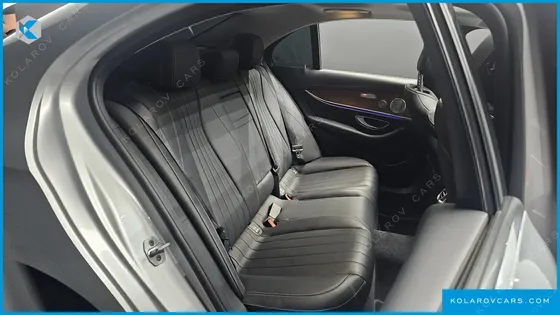 MERCEDES E-CLASS E300E EXCLUSIVE