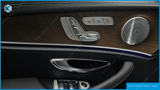 MERCEDES E-CLASS E300E EXCLUSIVE