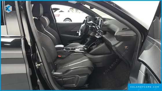 PEUGEOT 208 GT LINE
