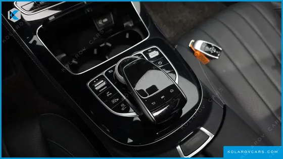 MERCEDES E-CLASS E300E EXCLUSIVE