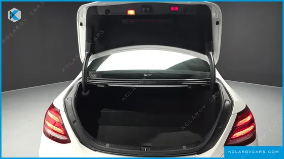 MERCEDES E-CLASS E300E EXCLUSIVE