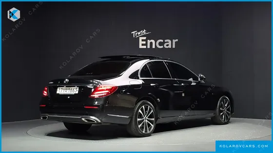 MERCEDES E-CLASS E300E EXCLUSIVE