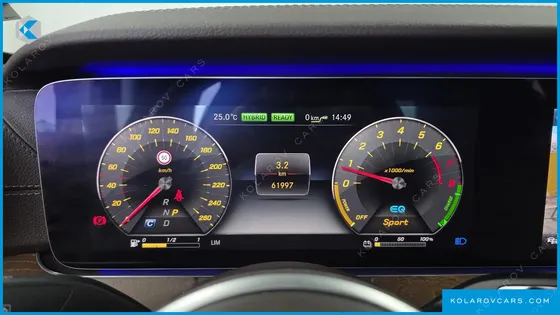 MERCEDES E-CLASS E300E EXCLUSIVE