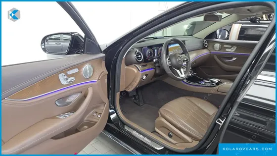 MERCEDES E-CLASS E300E EXCLUSIVE