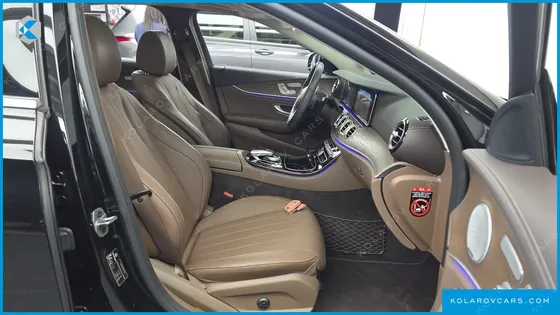 MERCEDES E-CLASS E300E EXCLUSIVE