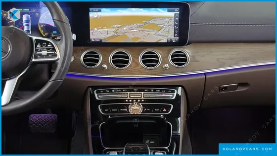 MERCEDES E-CLASS E300E EXCLUSIVE