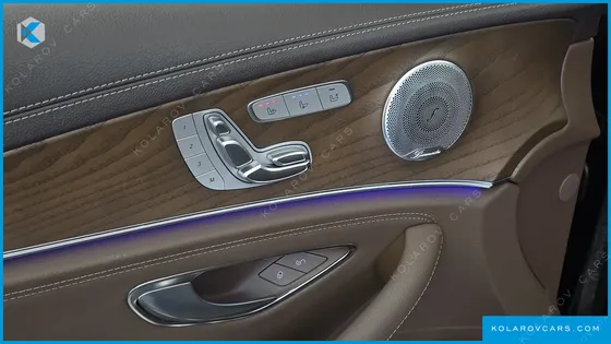 MERCEDES E-CLASS E300E EXCLUSIVE