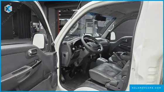 KIA BONGO III STANDARD CAP CRDI